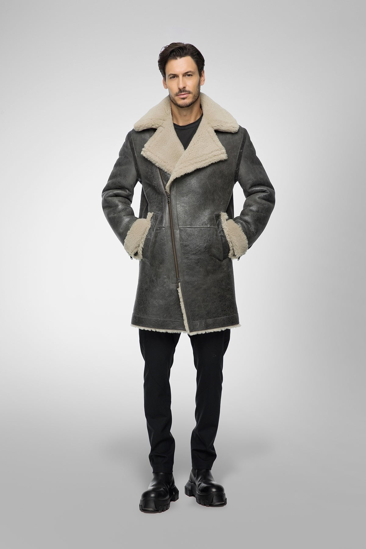 Men's Shearling Leather Coat In Gray