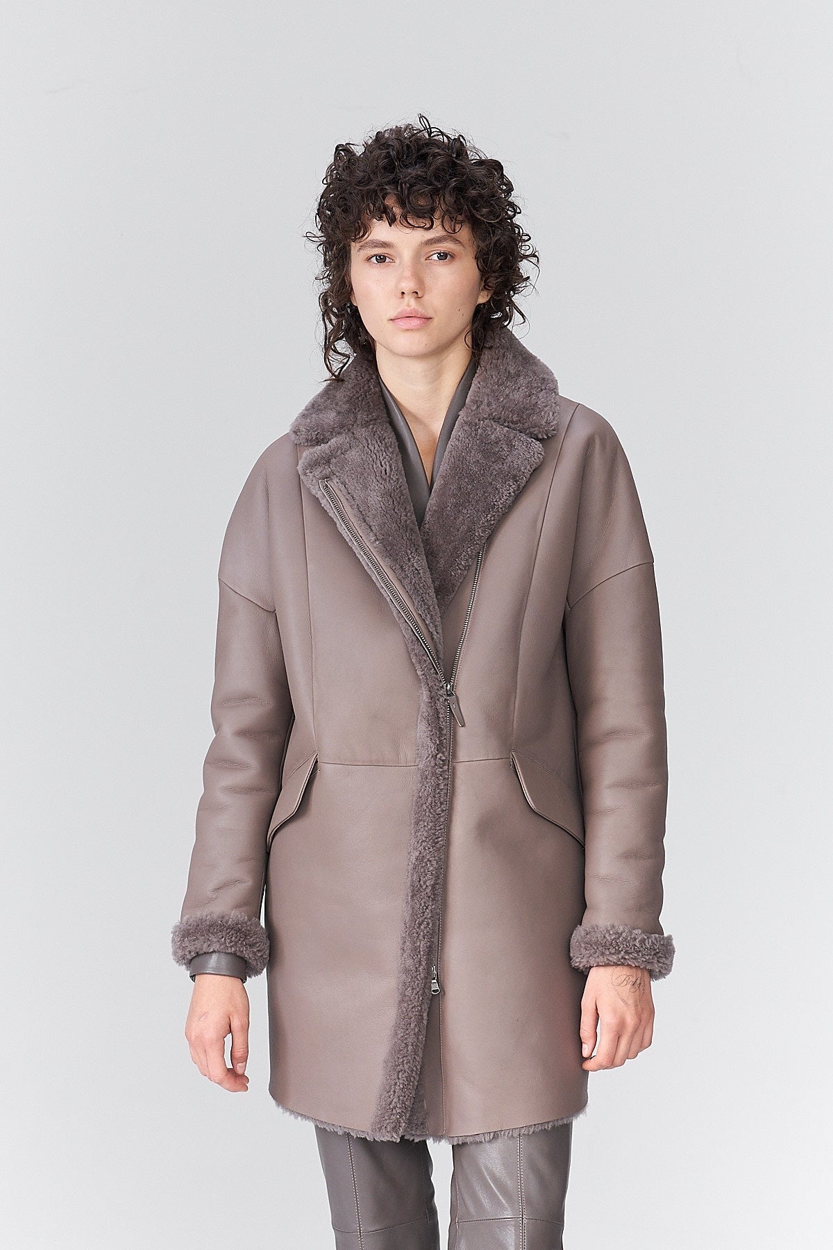 Women's Sheepskin b7 Bomber Leather Coat In Brown Arcane Fox