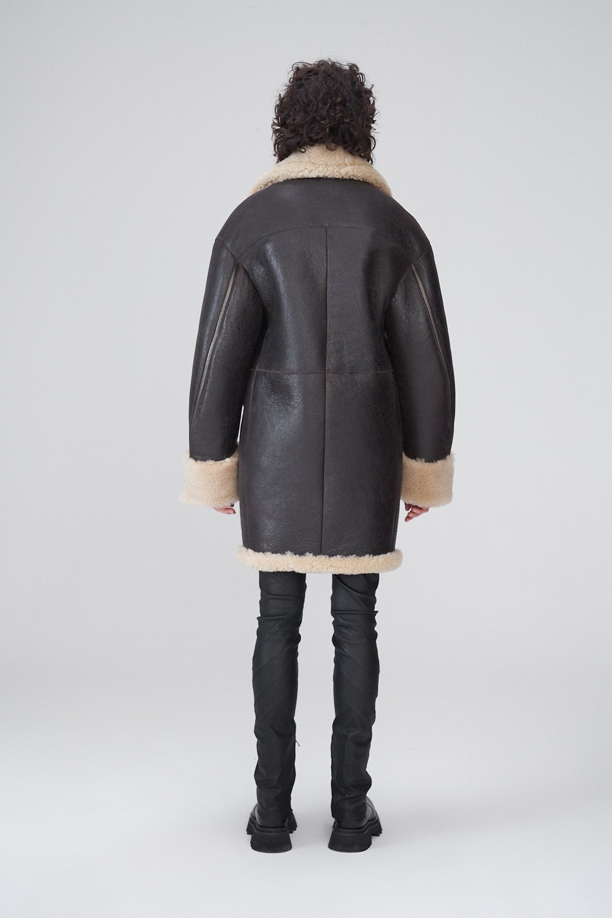 Women's B7 Shearling Leather Coat In Black Arcane Fox