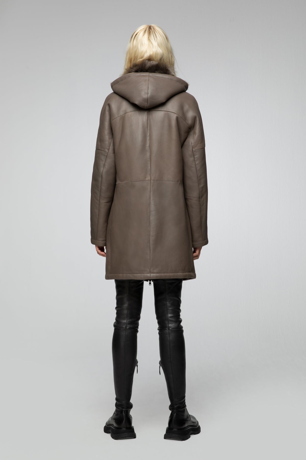 Women's Hooded Shearling Leather Coat In Brown Arcane Fox
