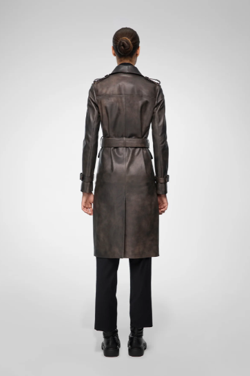 Women's Belted Leather Coat In Coffee Brown