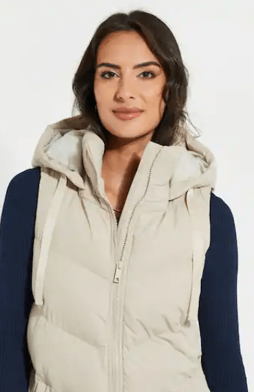 Arcane Fox - Women's Hooded Puffer Sleeveless Coat In White