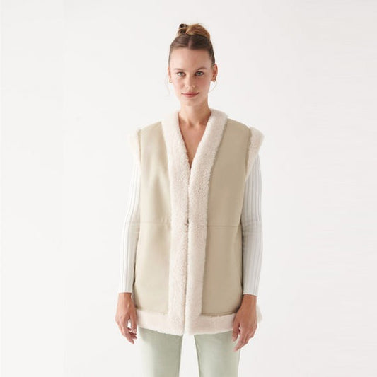 Arcane Fox - Women's Shearling Leather Vest In Off-White