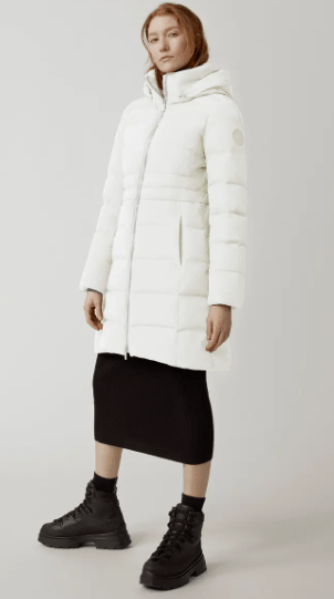 Arcane Fox - Women's Trench Puffer Coat In White With Removable Hood