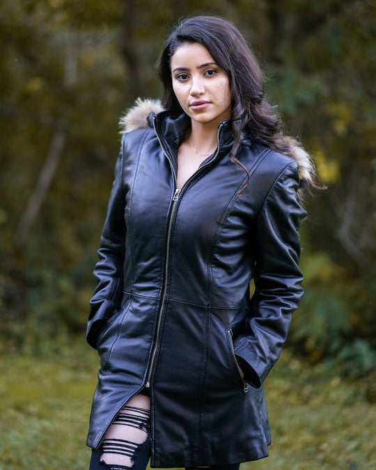 Arcane Fox - Women's Removable Hood Parka Leather Coat In Black