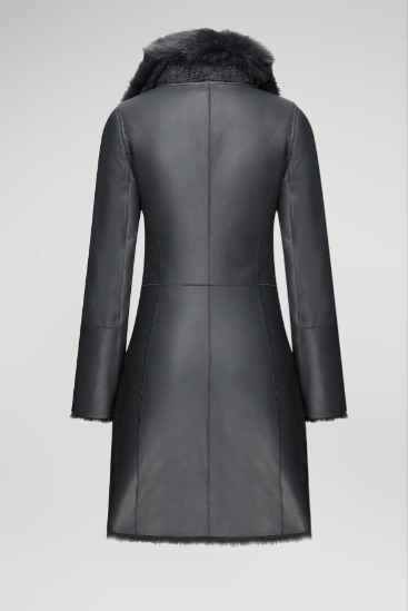 Women's Fur Shearling Leather Coat In Matte Black Arcane Fox