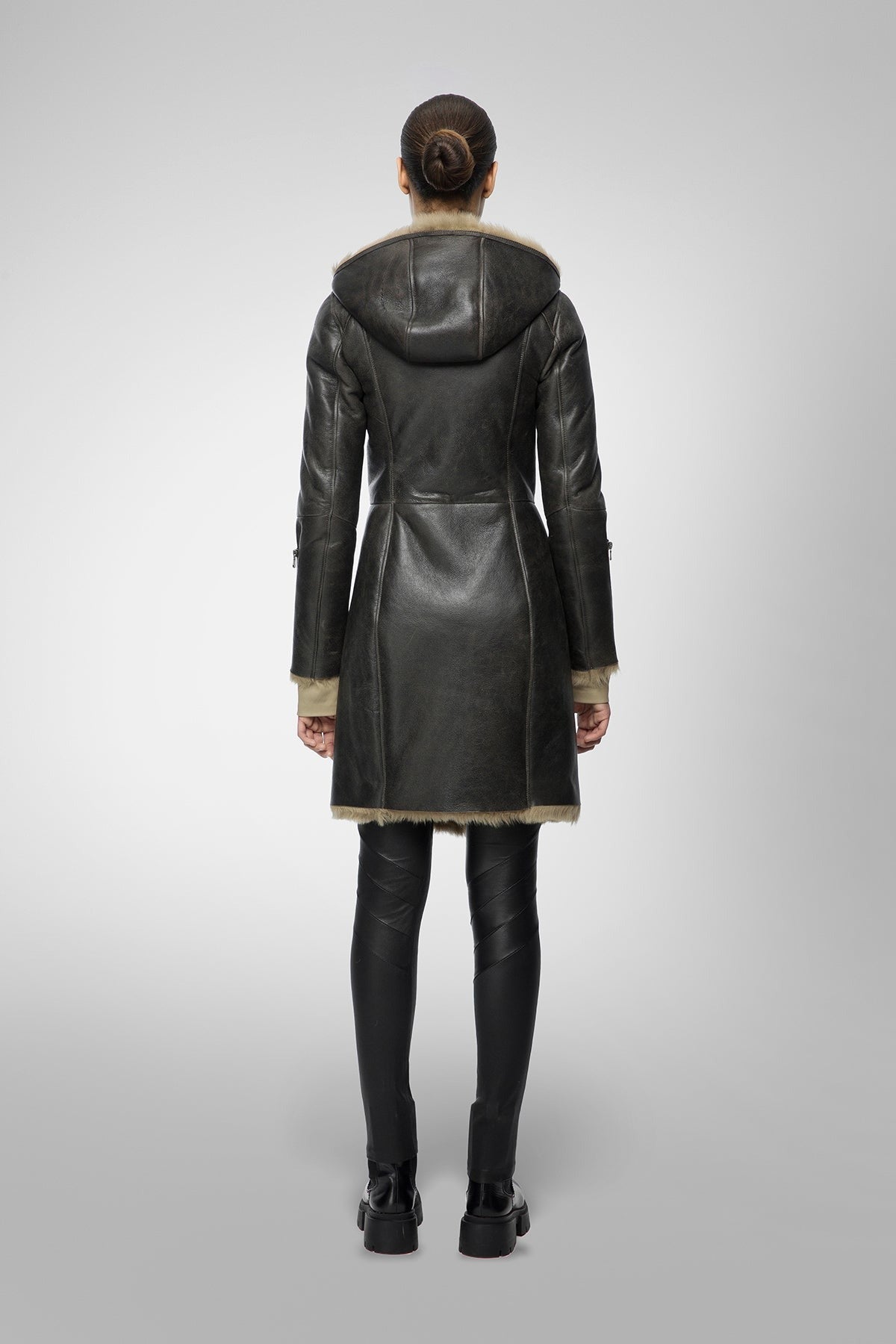 Women's Shearling Parka Leather Coat In Black Arcane Fox